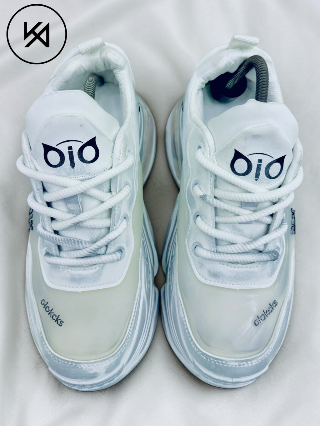 Ice White
