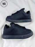 (Zara Triple Black)