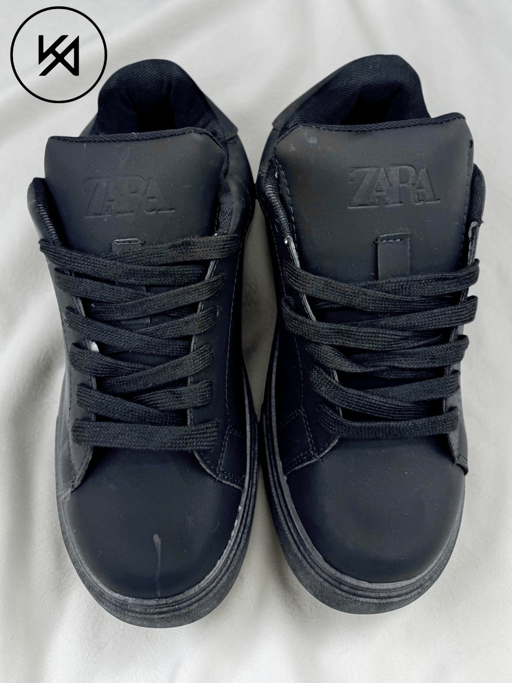 (Zara Triple Black)