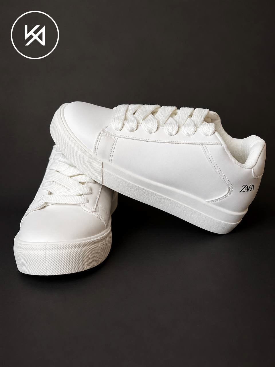 White Sneakers “Zara”